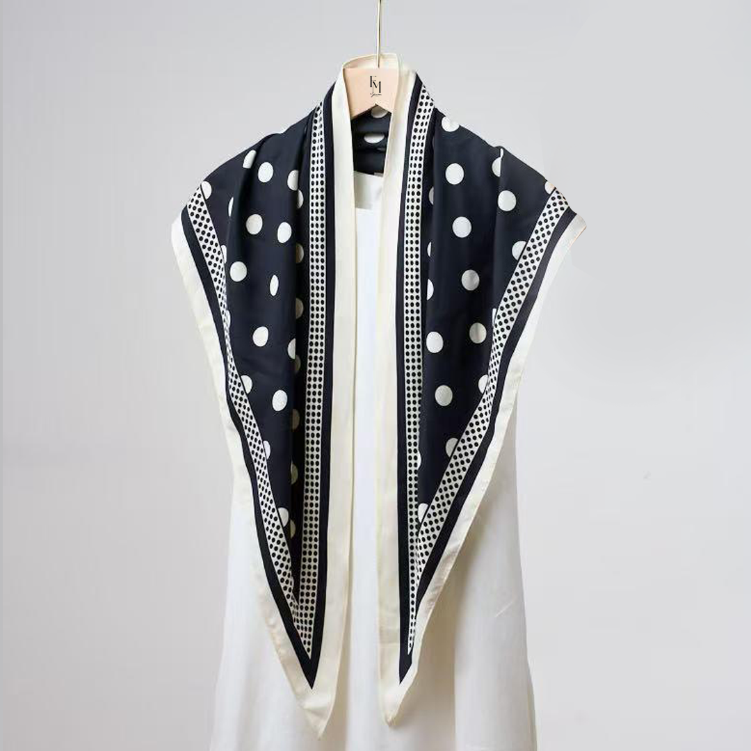 Reverie Tri Scarf: Black Dotted