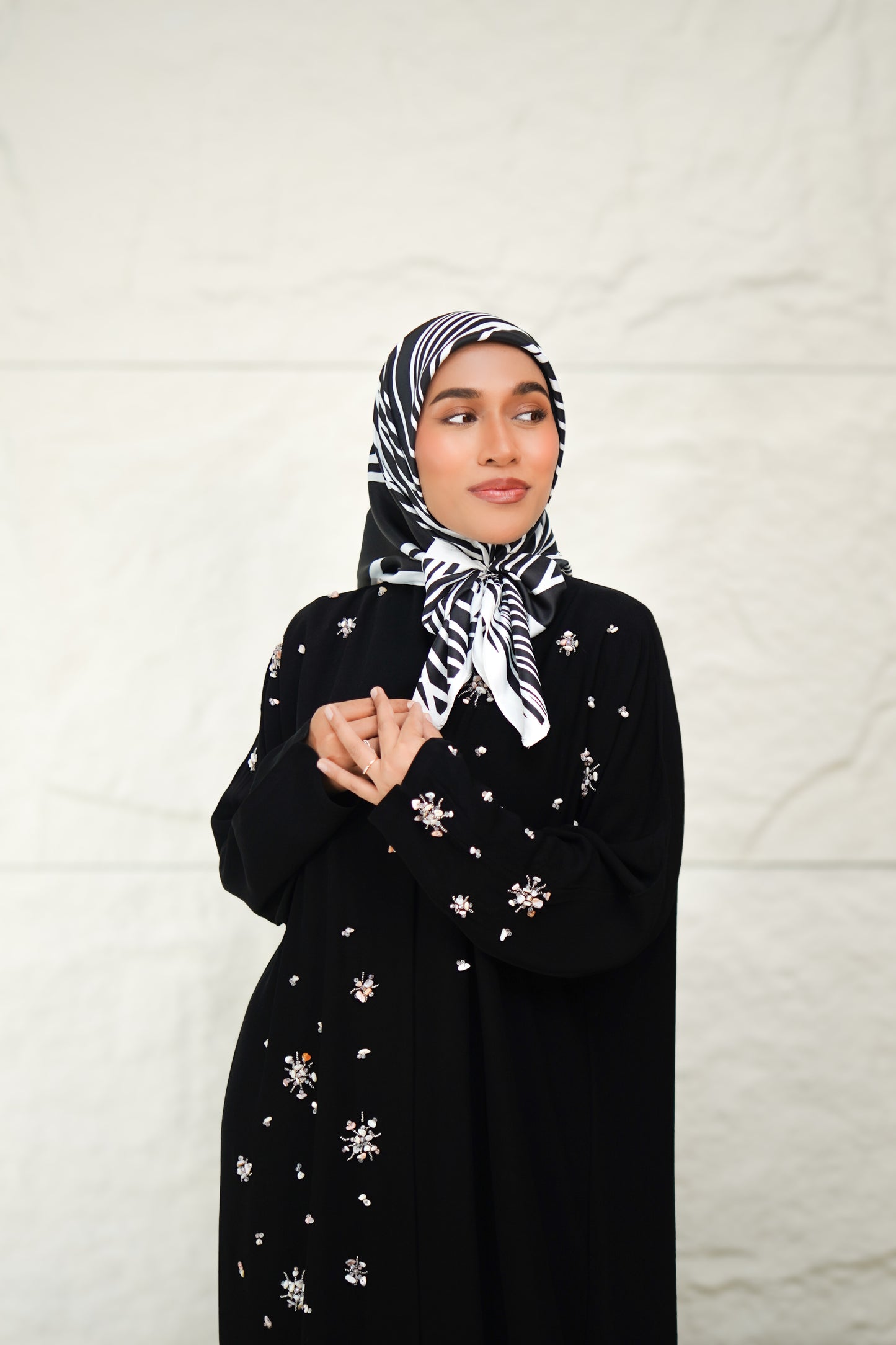 FM Reverie Scarf: Optical Muse