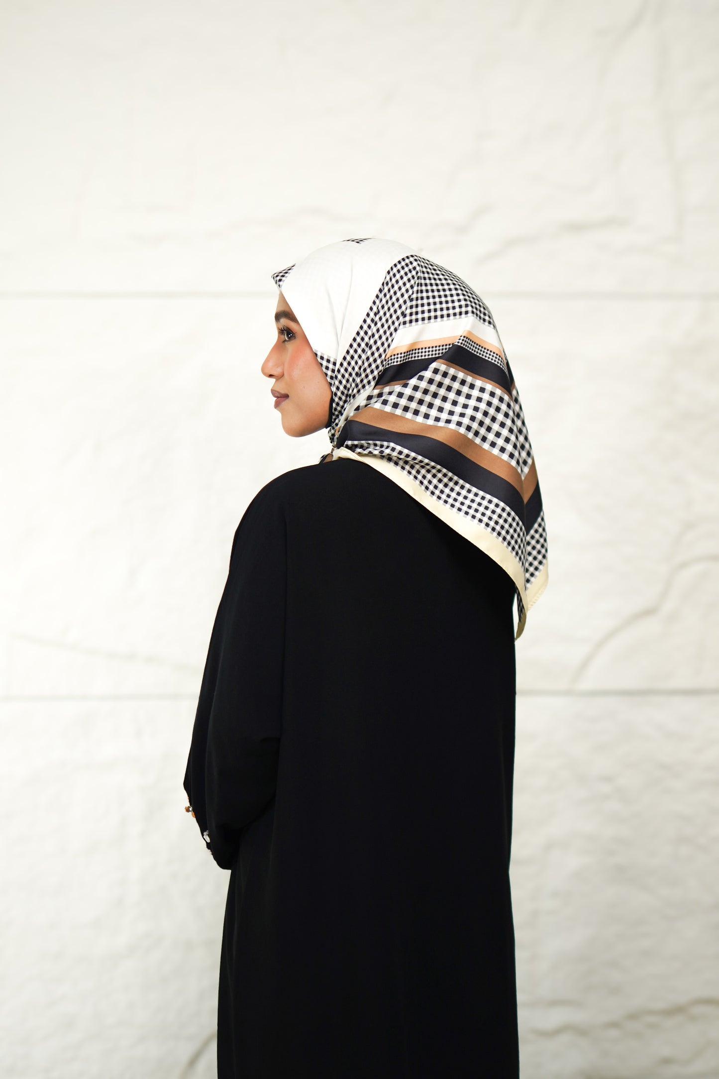 FM Reverie Scarf: Monarch Weave