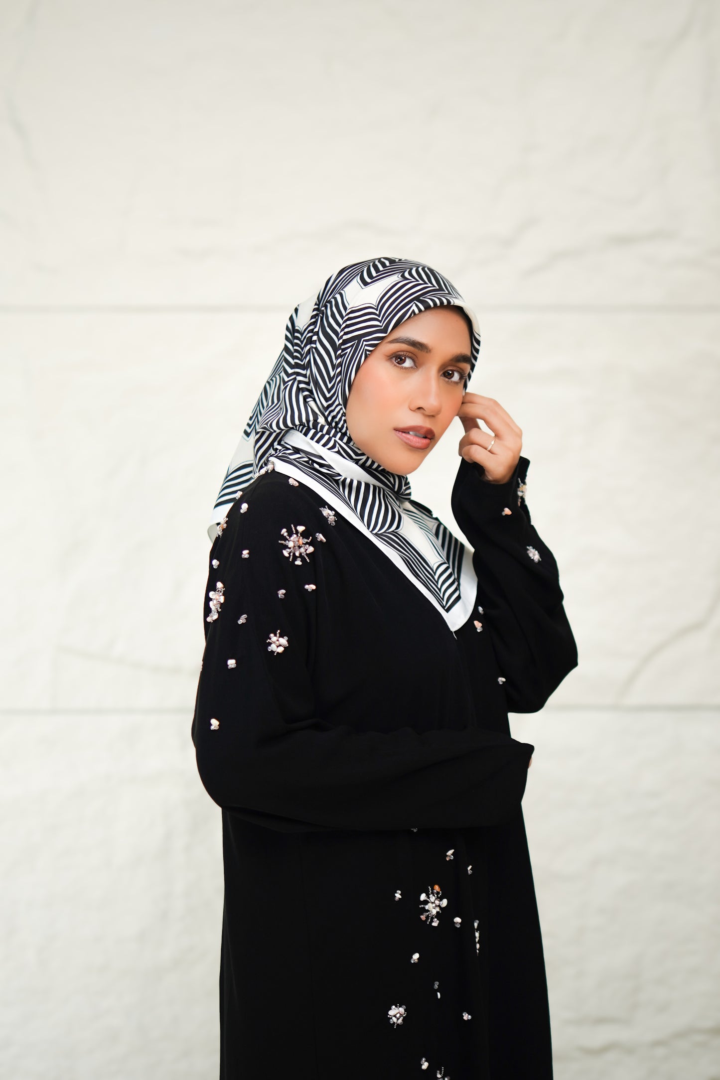 FM Reverie Scarf: Kaleidoscopic Vision