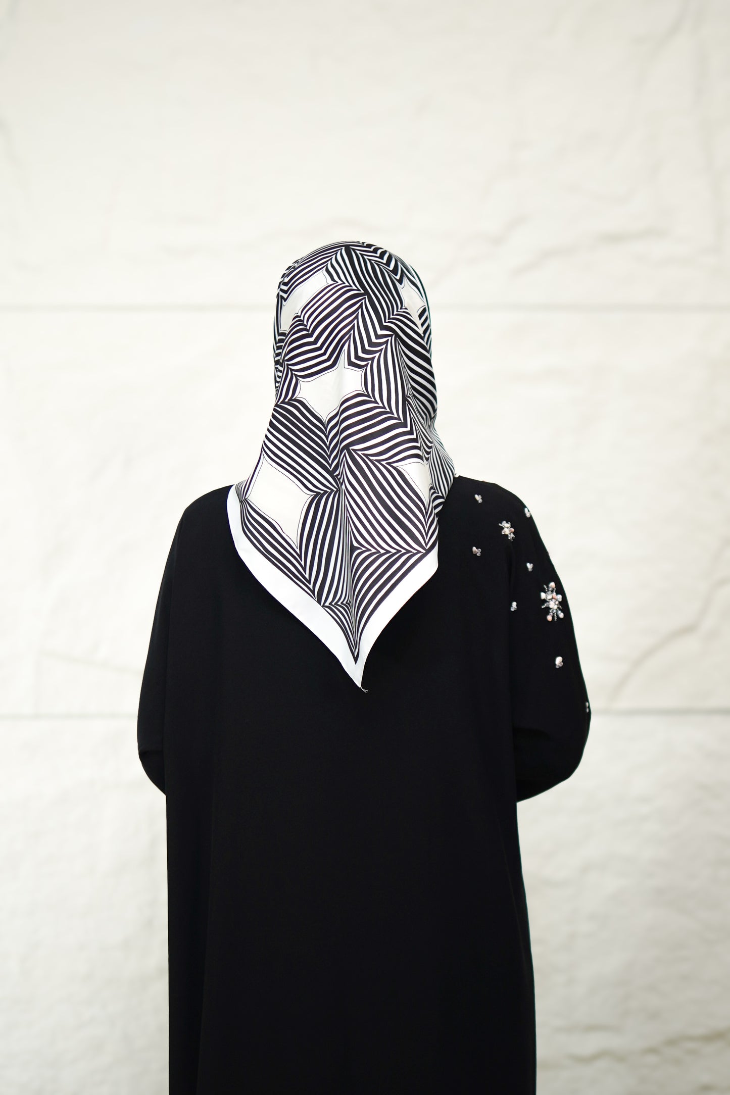 FM Reverie Scarf: Kaleidoscopic Vision