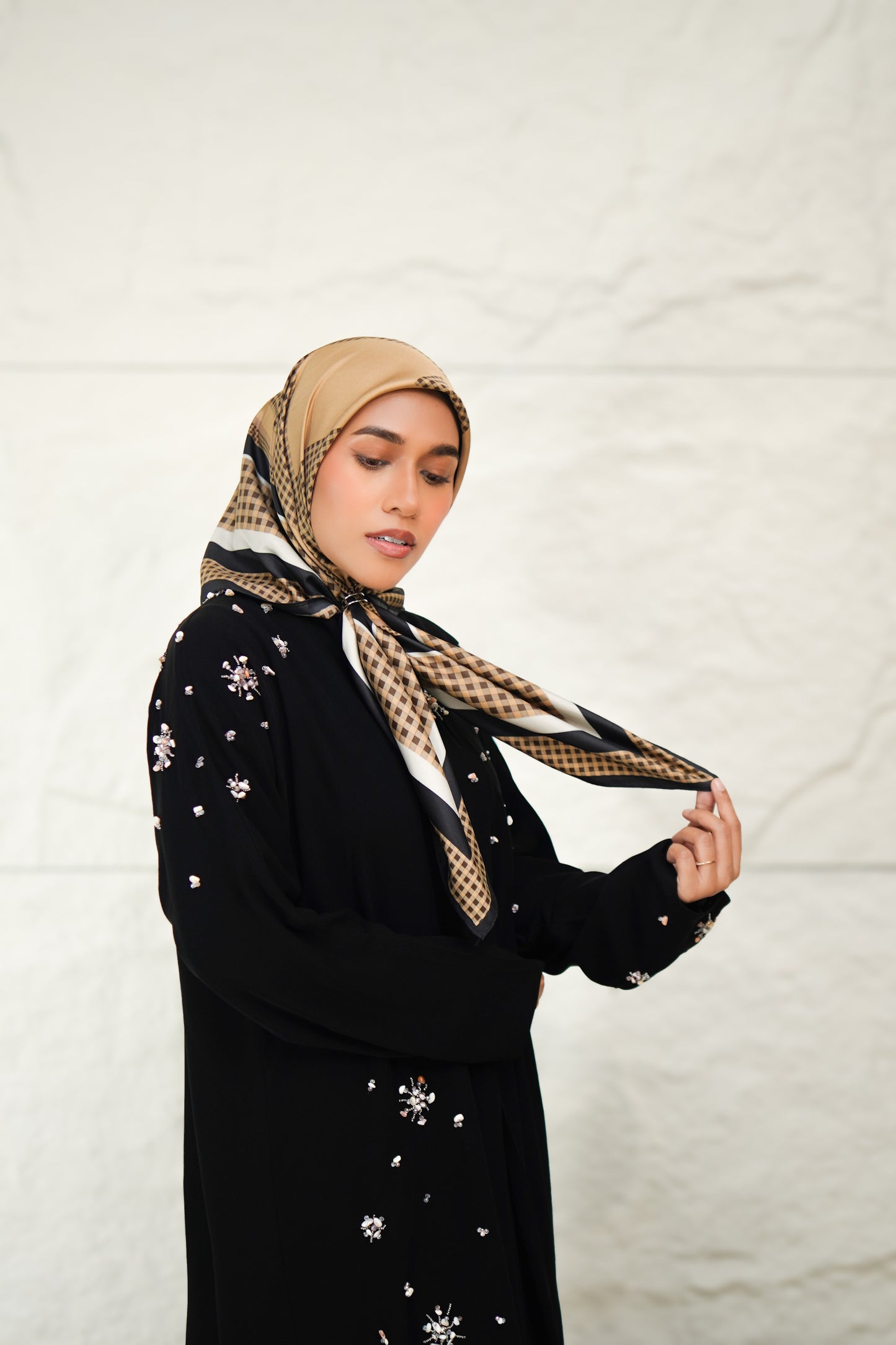 FM Reverie Scarf: Earth Mother