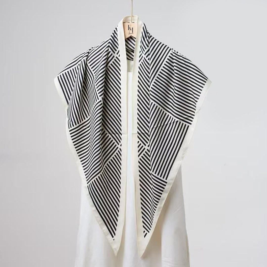 Reverie Tri Scarf: Optic White
