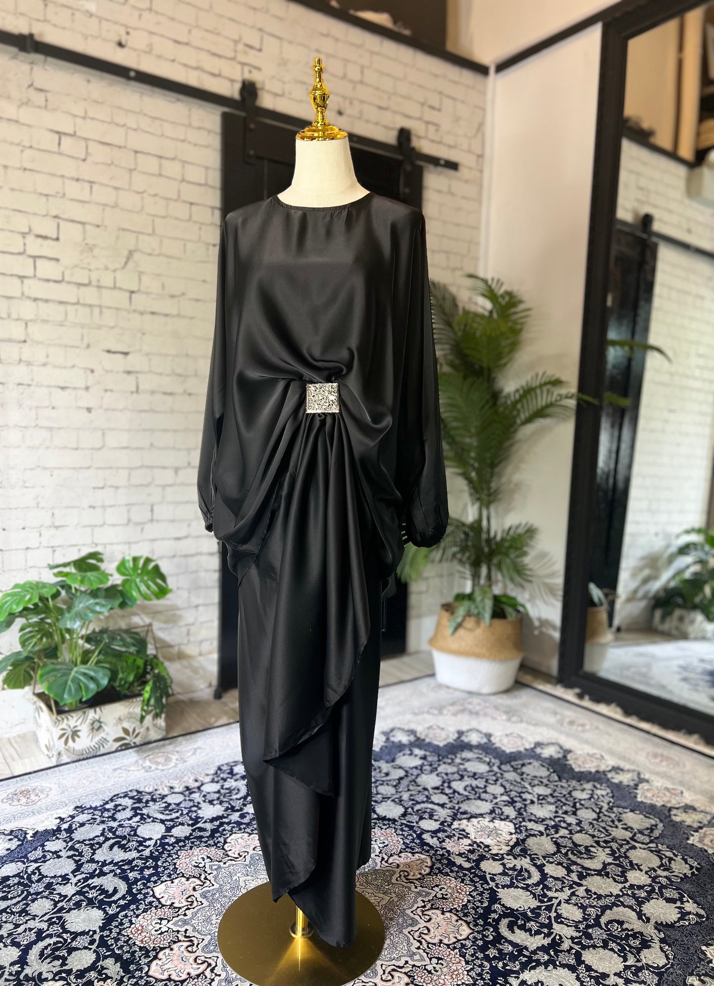 Tunic & Wrap Skirt Set (Black)