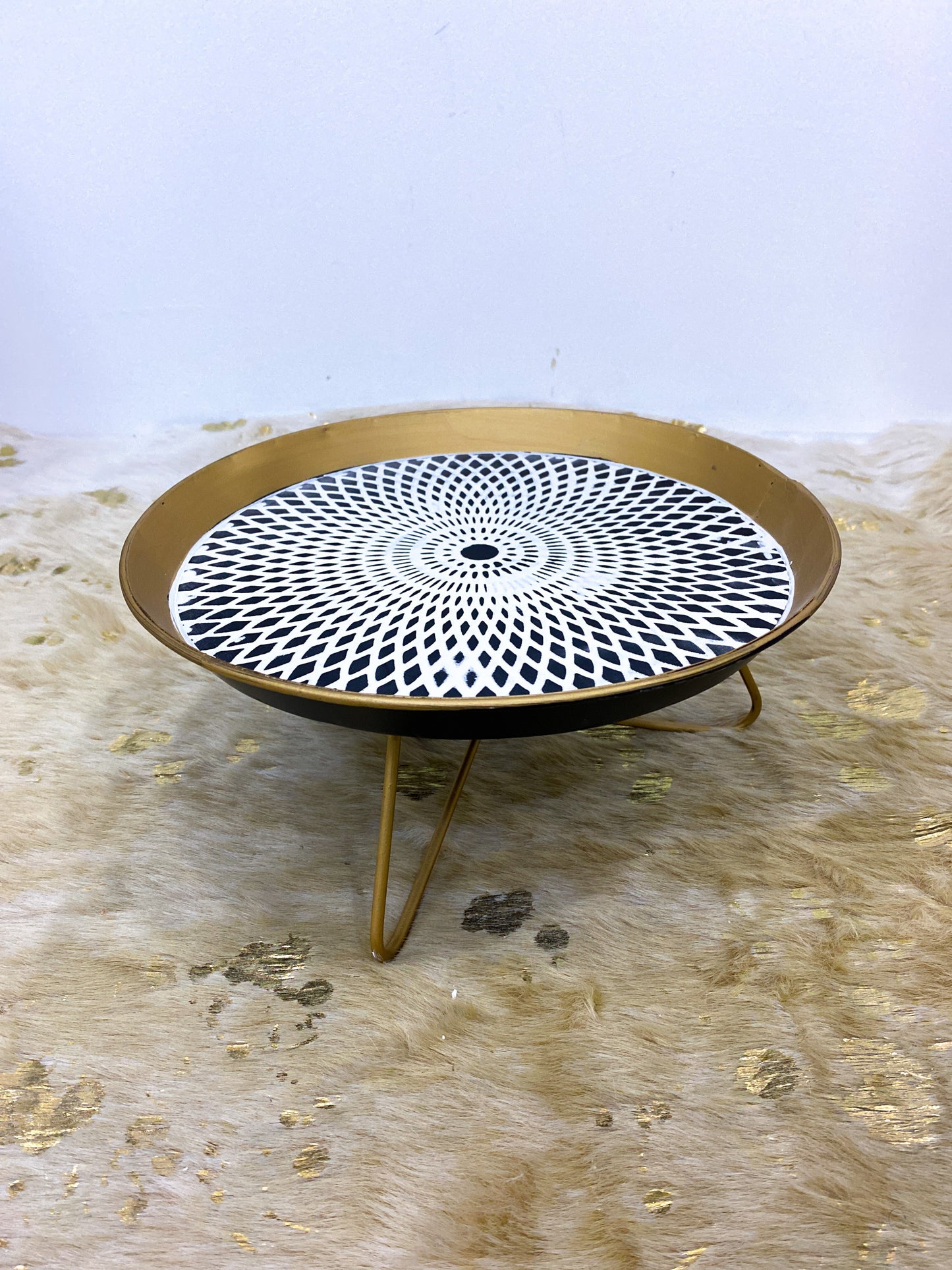 Round Mandala Tray with Stand