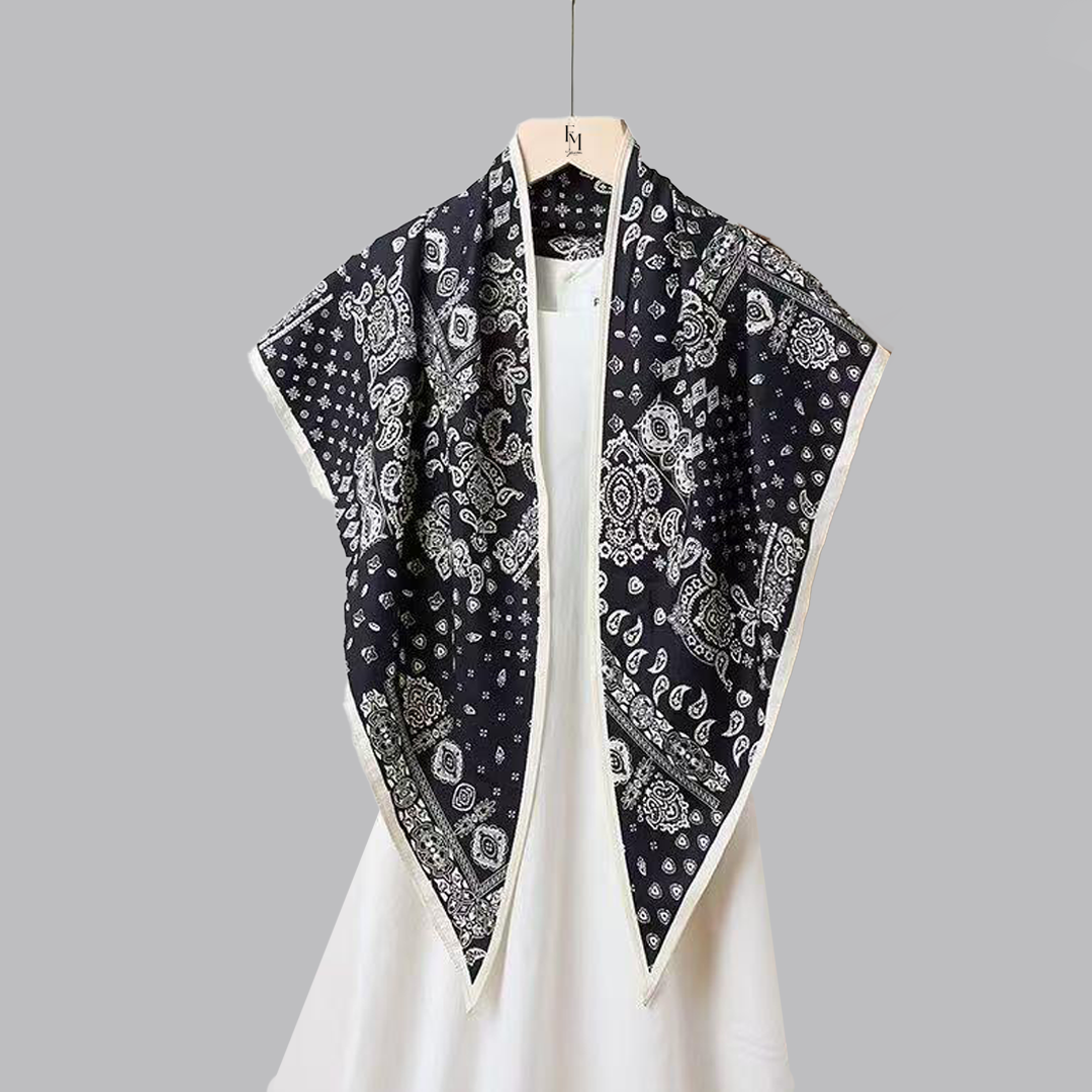 Reverie Tri Scarf: Black Paisley