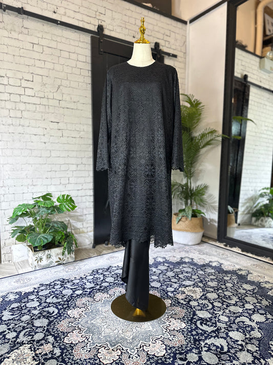 Kurung Pahang Lace Top w/wrap Skirt (Black)